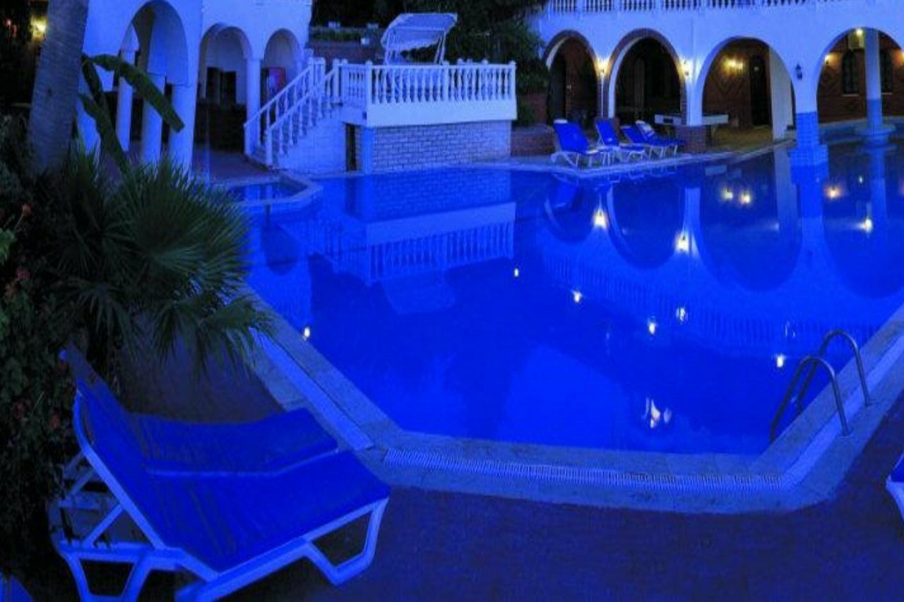 Altinsaray Hotel Kusadasi Luaran gambar