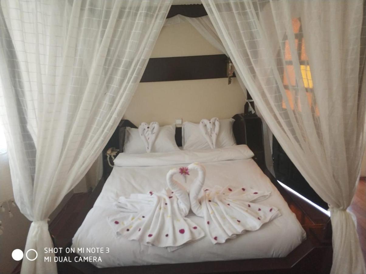 Altinsaray Hotel Kusadasi Luaran gambar
